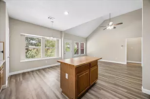 13722 Wheatbridge Dr, Houston, TX 77041 - Photo 6