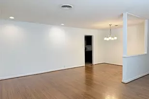 3114 Norris Dr, Houston, TX 77025 - Photo 10
