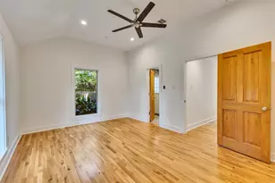 802 Flint River Dr, Houston, TX 77024 - Photo 20