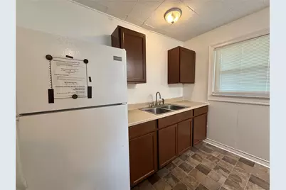 234 Jasmine Street, Lake Jackson, TX 77566 - Photo 6