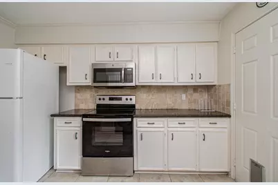 823 S Ripple Creek Drive, Houston, TX 77057 - Photo 20