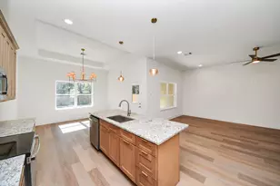 16276 Jeet St, Conroe, TX 77306 - Photo 14