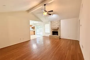 16 Rock Pine Ct, The Woodlands, TX 77381 - Photo 6