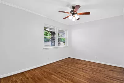 11227 Greenwillow Street, Houston, TX 77035 - Photo 22