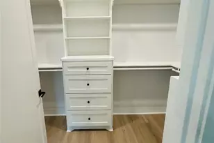 618 E 35th St, Houston, TX 77022 - Photo 12