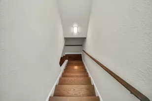 1114 W Cottage St, Houston, TX 77009 - Photo 32