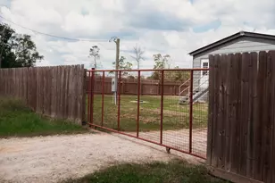 2545 Lee Turner Rd, Cleveland, TX 77328 - Photo 2