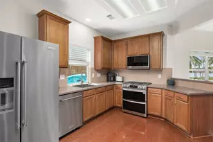 3288 Gladewater Ln, League City, TX 77573 - Photo 12