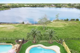 3288 Gladewater Ln, League City, TX 77573 - Photo 6