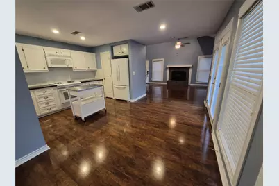 330 Holiday Lane, Coldspring, TX 77331 - Photo 18
