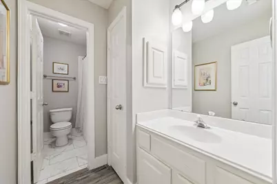 5242 Eigel Street, Houston, TX 77007 - Photo 18