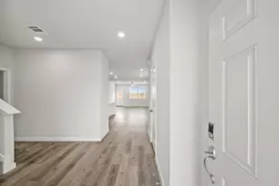 1121 Avenue M, Bay City, TX 77414 - Photo 4