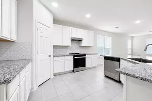 1023 Vly Crst Ln, La Marque, TX 77568 - Photo 10