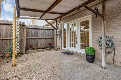 10355 Longmont Drive, Houston, TX 77042 - Photo 28