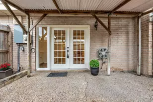 10355 Longmont Dr, Houston, TX 77042 - Photo 28