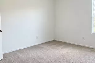 12502 Mountain Daisy Rd, Houston, TX 77038 - Photo 10