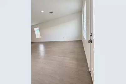 12502 Mountain Daisy Road, Houston, TX 77038 - Photo 8