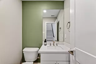 407 N Nagle St, Houston, TX 77003 - Photo 22