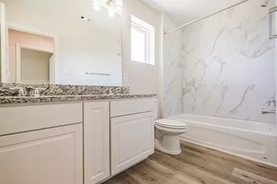 14906 Eagle Feather Court, Houston, TX 77090 - Photo 32