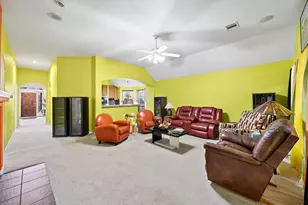 2 Gilded Crest Ct, Spring, TX 77382 - Photo 10