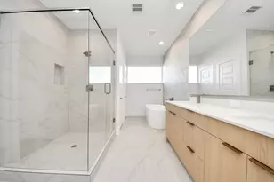 9135 Besos Ln, Houston, TX 77051 - Photo 24