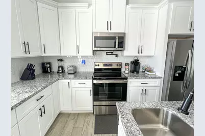 3407 Sakowitz Street #A-B, Houston, TX 77026 - Photo 12