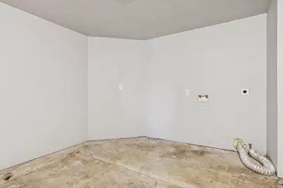 10827 W Mulberry Drive, La Porte, TX 77571 - Photo 20