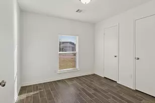 10827 W Mulberry Dr, La Porte, TX 77571 - Photo 18