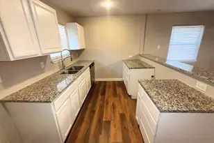 723 Cherry Valley Dr, Houston, TX 77336 - Photo 8