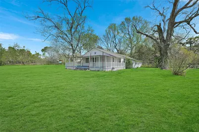 279 County Road 2363 E, Hardin, TX 77575 - Photo 28