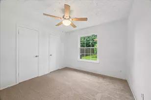16715 Benchmark Dr, Houston, TX 77053 - Photo 4