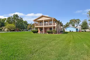 600 Sam Houston Loop, Point Blank, TX 77364 - Photo 2