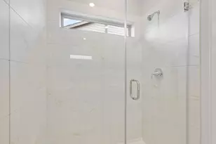 210 Orchard Laurel Dr, Alvin, TX 77511 - Photo 16