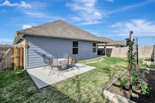 1011 Davy St, Brenham, TX 77833 - Photo 1