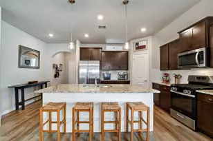 1011 Davy St, Brenham, TX 77833 - Photo 4