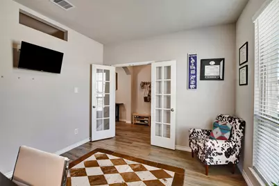 1011 Davy Street, Brenham, TX 77833 - Photo 6