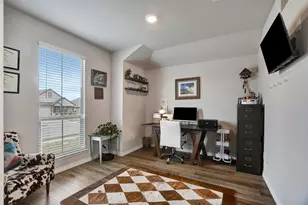 1011 Davy St, Brenham, TX 77833 - Photo 6