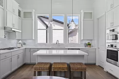 8711 Park Kolbe Lane, Houston, TX 77080 - Photo 10