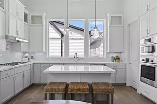 8711 Park Kolbe Ln, Houston, TX 77080 - Photo 10