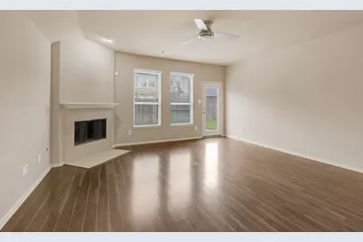 5730 Slate Valley Court, Missouri City, TX 77459 - Photo 10