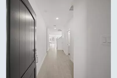 8430 Bay Oaks Drive, Baytown, TX 77523 - Photo 2