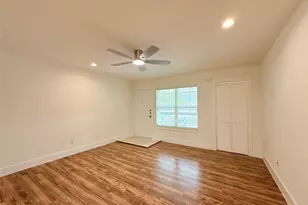 2350 Bering Dr, Houston, TX 77057 - Photo 6