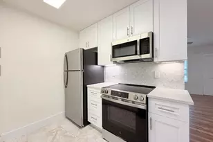 2350 Bering Dr, Houston, TX 77057 - Photo 10
