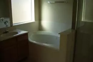 4519 Park Breeze Dr, Fresno, TX 77545 - Photo 4