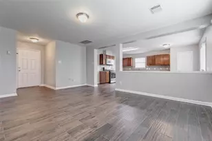 9307 Grove Haven Dr, Houston, TX 77083 - Photo 6