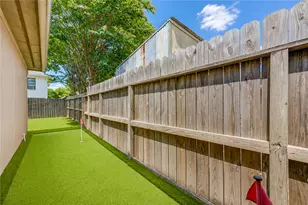 1332 Dorothy St, Houston, TX 77008 - Photo 30