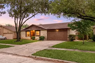 22723 Braken Carter Ln, Katy, TX 77449 - Photo 2