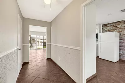 7064 Jetty Lane, Houston, TX 77072 - Photo 4