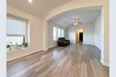 3205 Cornflower Coast Court, Texas City, TX 77568 - Photo 4