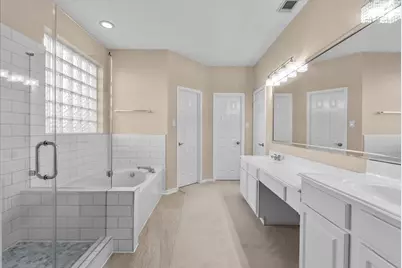 402 Starleaf Lane, Pearland, TX 77584 - Photo 30